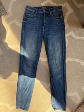 MOTHER Blue High-Rise Super Skinny Jeans Good condition!! Clean home!